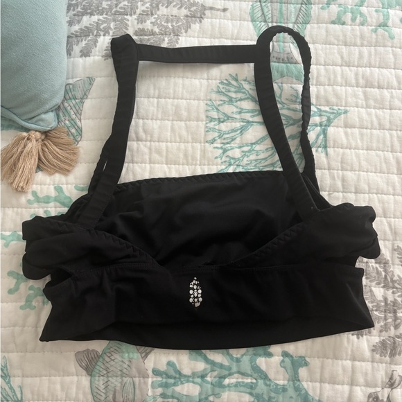 Free People Movement Cutout Bra size M - Picture 3 of 8